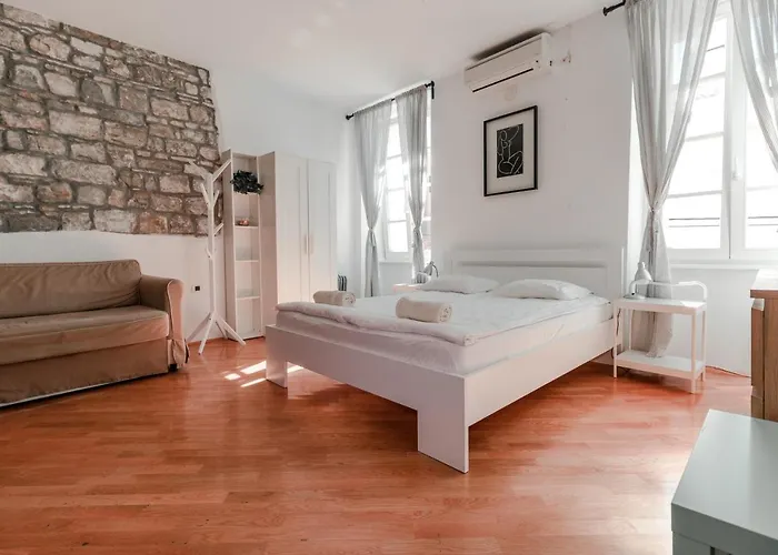 Apartments Music House