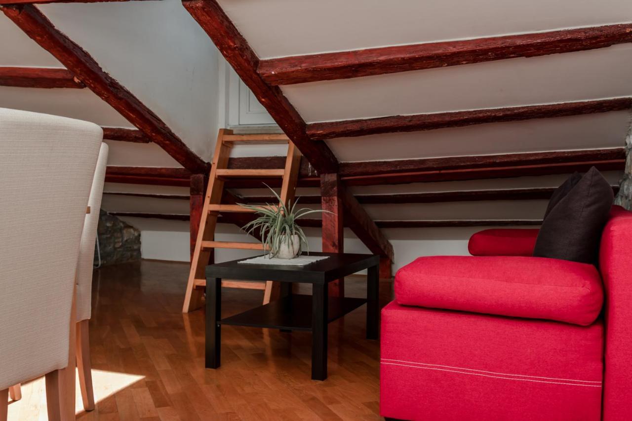Music House Apartment *
